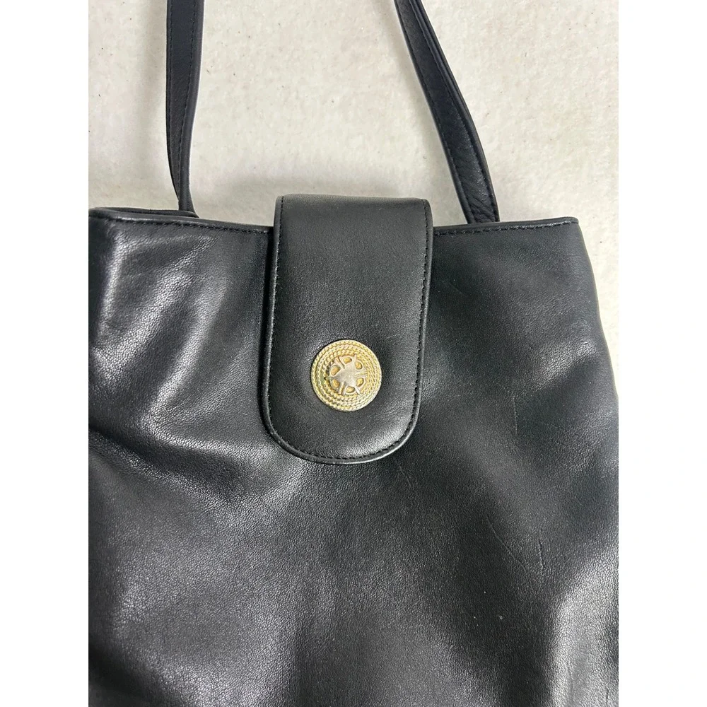 Vintage 90s Vanessa Women Sm Black Leather Crossbody‎ Bag Gold Crest Flap Purse